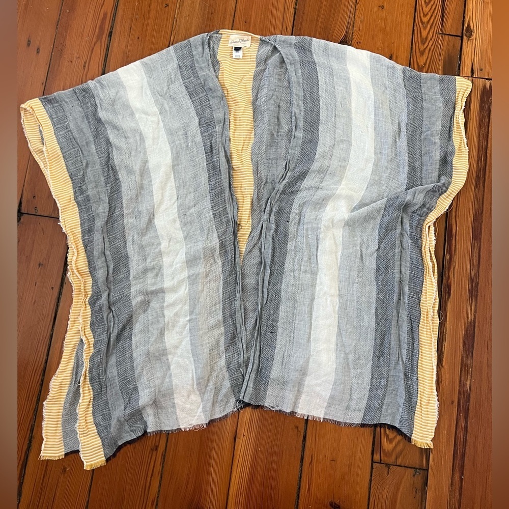 Universal Threads Poncho Style Open Cardigan Yell… - image 2